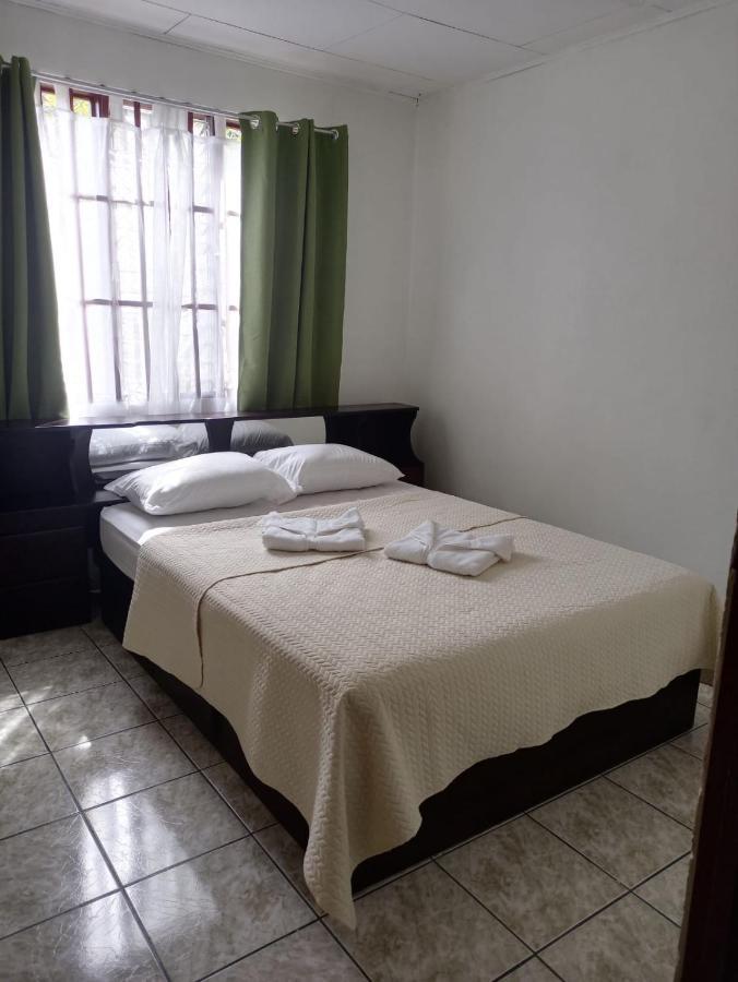 Apartamento Lopez Y Azofeifa Portete Exteriör bild
